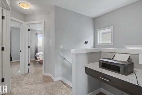 7147 Cardinal Way Sw, Edmonton, AB - Indoor Photo Showing Other Room