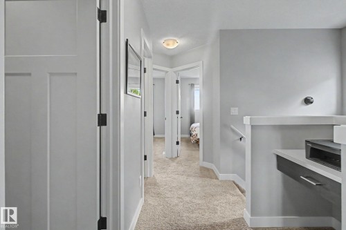 7147 Cardinal Way Sw, Edmonton, AB - Indoor Photo Showing Other Room
