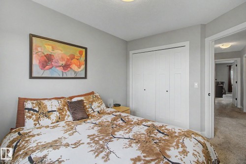 7147 Cardinal Way Sw, Edmonton, AB - Indoor Photo Showing Bedroom