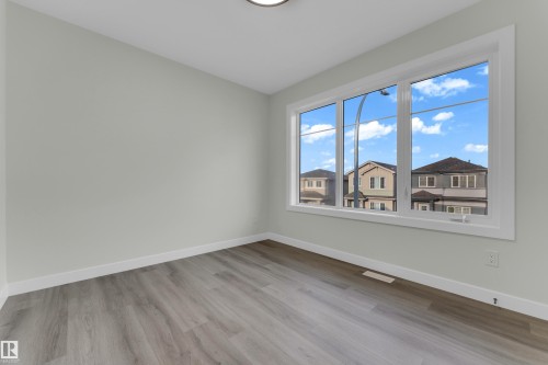 70 Covell Common, Spruce Grove, AB - Indoor Photo Showing Other Room