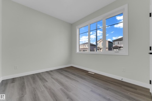 70 Covell Common, Spruce Grove, AB - Indoor Photo Showing Other Room