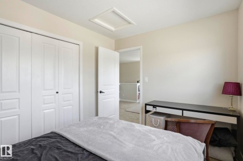 10 Rockwell Close, Fort Saskatchewan, AB - Indoor Photo Showing Bedroom