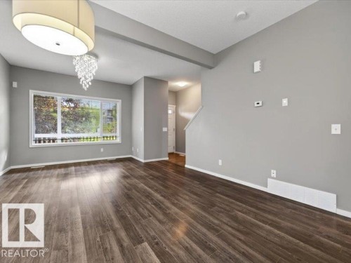 #56 8209 217 St Nw, Edmonton, AB - Indoor