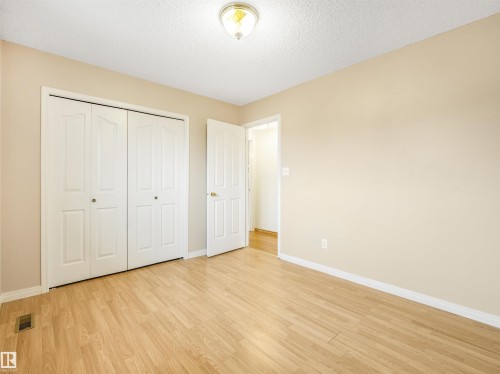 4335 47 Street Nw, Edmonton, AB - Indoor Photo Showing Other Room