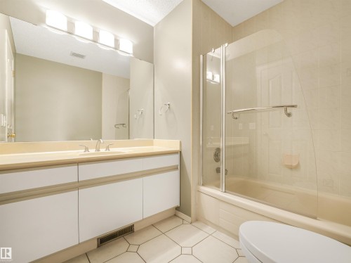 4335 47 Street Nw, Edmonton, AB - Indoor Photo Showing Bathroom