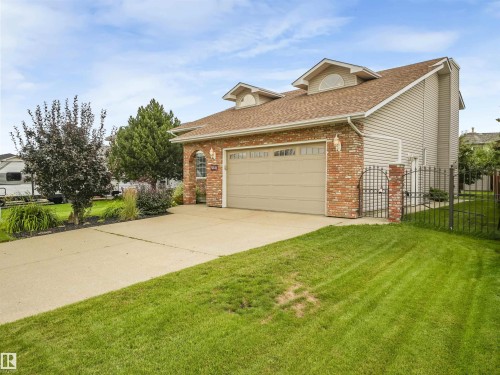 4335 47 Street Nw, Edmonton, AB - Outdoor