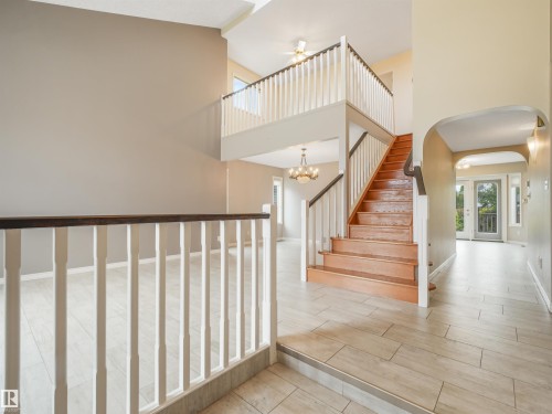 4335 47 Street Nw, Edmonton, AB - Indoor Photo Showing Other Room