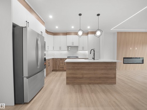 Beaumont, AB - Indoor Photo Showing Kitchen With Upgraded Kitchen