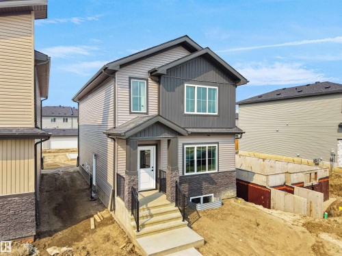 Beaumont, AB - Outdoor