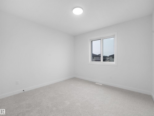 Beaumont, AB - Indoor Photo Showing Other Room