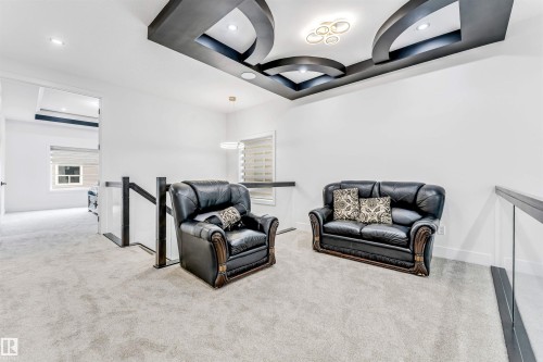 1827 17 Avenue Nw, Edmonton, AB - Indoor