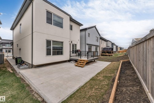 1827 17 Avenue Nw, Edmonton, AB - Outdoor With Exterior