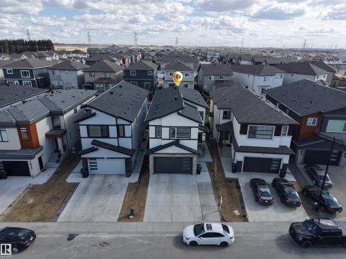 1827 17 Avenue Nw, Edmonton, AB - Outdoor With Facade