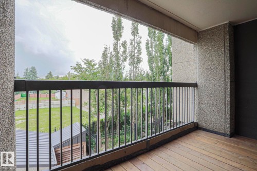 #102 8220 Jasper Av Nw, Edmonton, AB 
