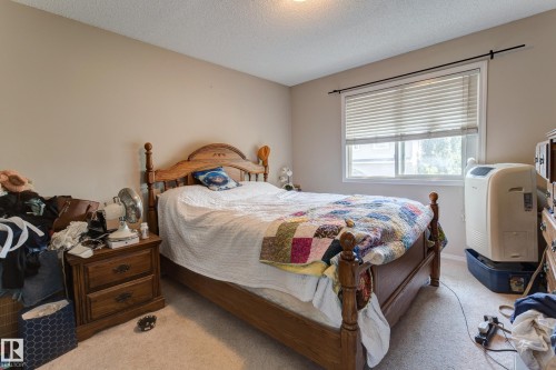 Additional content - 6218 1A Avenue Sw, Edmonton, AB - Indoor Photo Showing Bedroom