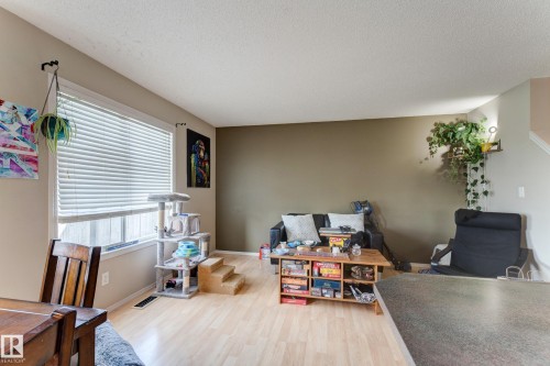 Additional content - 6218 1A Avenue Sw, Edmonton, AB - Indoor Photo Showing Office