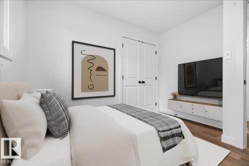 7823 148 Avenue Nw, Edmonton, AB - Indoor Photo Showing Bedroom
