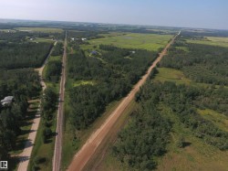 56527 Rge Rd 231  Rural Sturgeon County, AB T0A 1N4