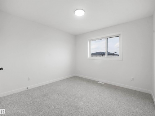 Beaumont, AB - Indoor Photo Showing Other Room