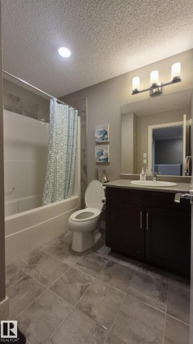 #9 804 Welsh Dr Sw, Edmonton, AB - Indoor Photo Showing Bathroom