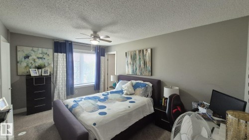 #9 804 Welsh Dr Sw, Edmonton, AB - Indoor Photo Showing Bedroom