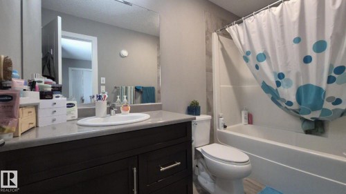 #9 804 Welsh Dr Sw, Edmonton, AB - Indoor Photo Showing Bathroom