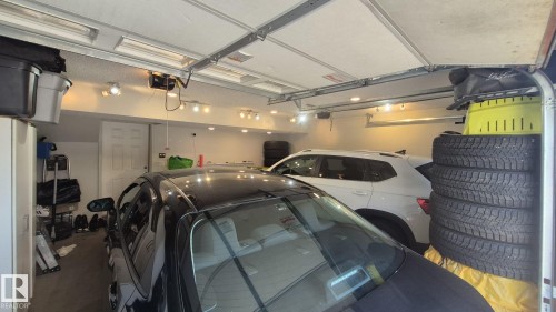 #9 804 Welsh Dr Sw, Edmonton, AB - Indoor Photo Showing Garage