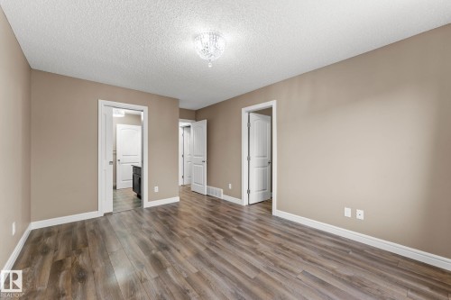 17027 121 Street Nw, Edmonton, AB - Indoor Photo Showing Other Room