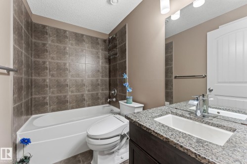 17027 121 Street Nw, Edmonton, AB - Indoor Photo Showing Bathroom