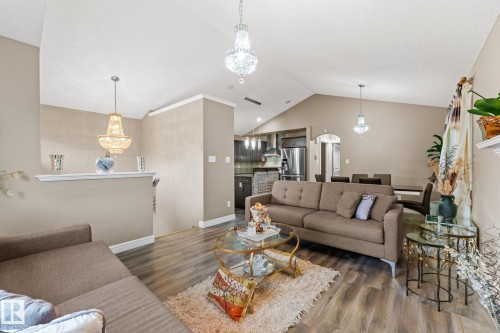 17027 121 Street Nw, Edmonton, AB - Indoor Photo Showing Living Room