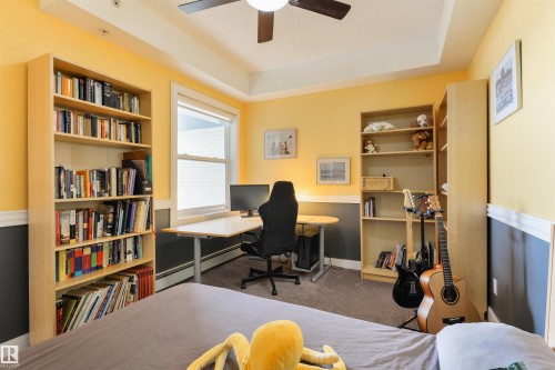 #307 9927 79 Av Nw, Edmonton, AB - Indoor Photo Showing Office