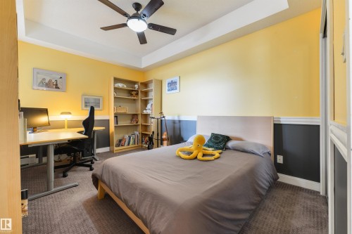 #307 9927 79 Av Nw, Edmonton, AB - Indoor Photo Showing Bedroom