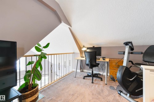 #307 9927 79 Av Nw, Edmonton, AB - Indoor