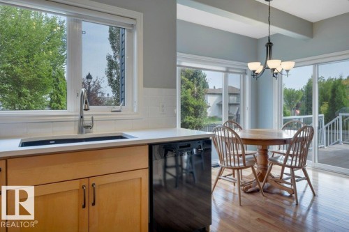 6483 Sandin Crescent Nw, Edmonton, AB - Indoor