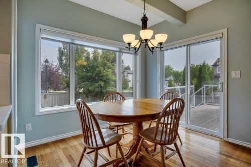 6483 Sandin Crescent Nw, Edmonton, AB - Indoor Photo Showing Dining Room
