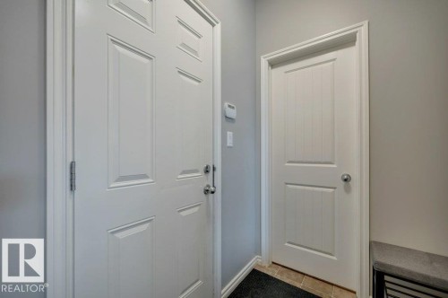 6483 Sandin Crescent Nw, Edmonton, AB - Indoor Photo Showing Other Room