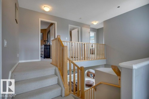6483 Sandin Crescent Nw, Edmonton, AB - Indoor Photo Showing Other Room