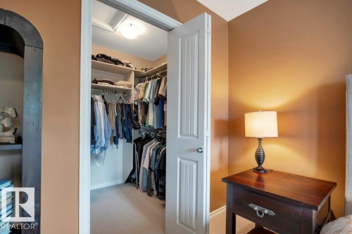 6483 Sandin Crescent Nw, Edmonton, AB - Indoor Photo Showing Other Room
