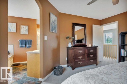 6483 Sandin Crescent Nw, Edmonton, AB - Indoor Photo Showing Bedroom