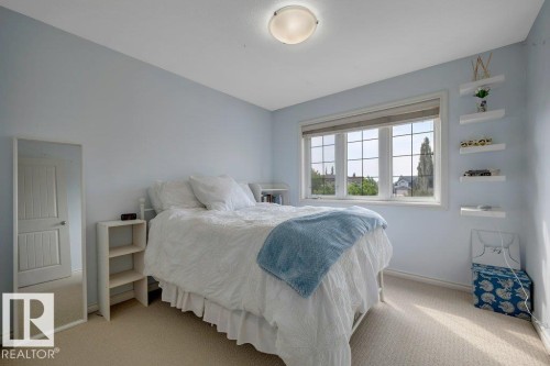 6483 Sandin Crescent Nw, Edmonton, AB - Indoor Photo Showing Bedroom
