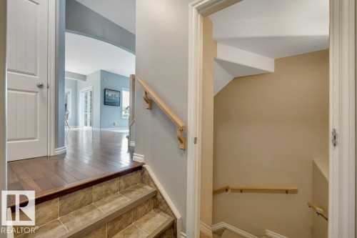 6483 Sandin Crescent Nw, Edmonton, AB - Indoor Photo Showing Other Room
