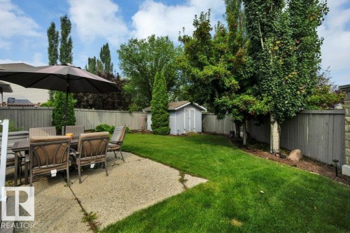 6483 Sandin Crescent Nw, Edmonton, AB - Outdoor With Backyard