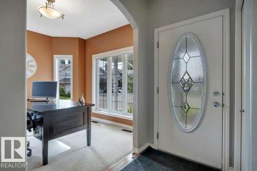 6483 Sandin Crescent Nw, Edmonton, AB - Indoor Photo Showing Office