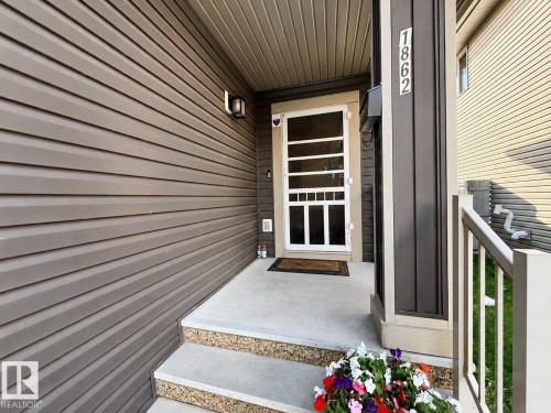 1862 32A Street Nw, Edmonton, AB - Outdoor With Exterior