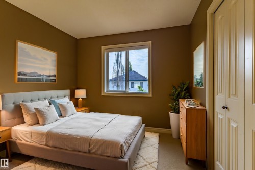1115 117A Street Sw, Edmonton, AB - Indoor Photo Showing Bedroom