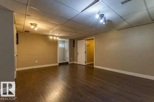 1115 117A Street Sw, Edmonton, AB - Indoor Photo Showing Other Room