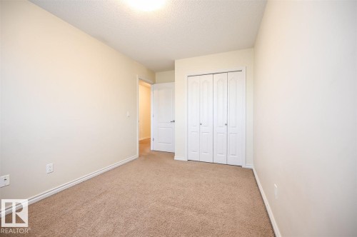 11425 14 Avenue Sw, Edmonton, AB - Indoor Photo Showing Other Room