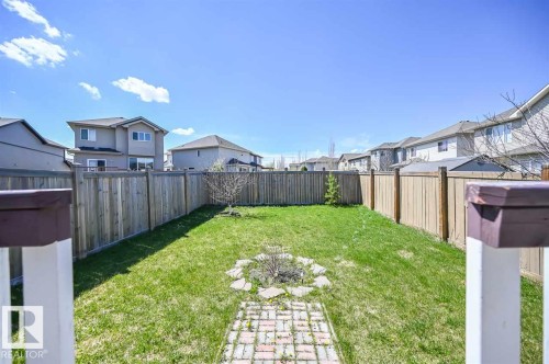 11425 14 Avenue Sw, Edmonton, AB - Outdoor With Backyard