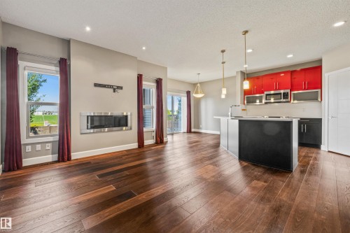 2808 Koshal Crescent Sw, Edmonton, AB - Indoor Photo Showing Other Room