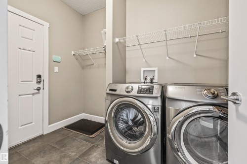 2808 Koshal Crescent Sw, Edmonton, AB - Indoor Photo Showing Laundry Room
